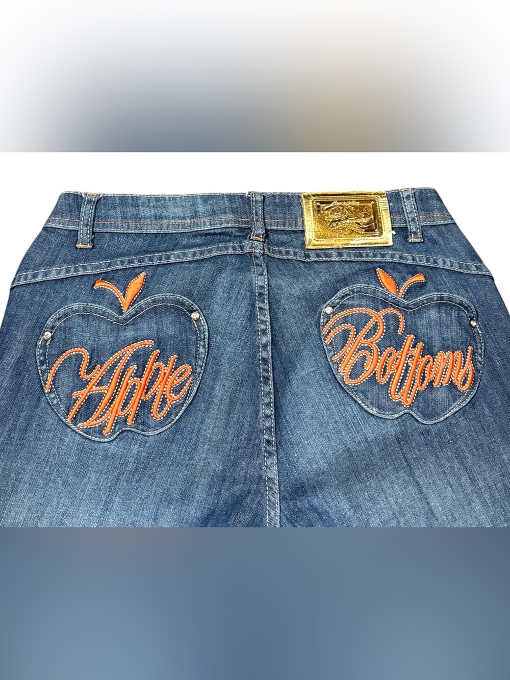 Vintage Y2K Apple Bottoms Low Rise Embroidered Bootcut Jeans Women's 9/10 Nelly